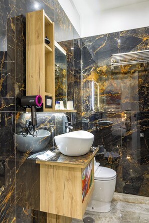 Standard Room | In-room safe, desk, iron/ironing board, free WiFi - Sant'Angelo Station (Naples)