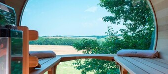 Treehouse with Private Spa - Bois des Nauzes