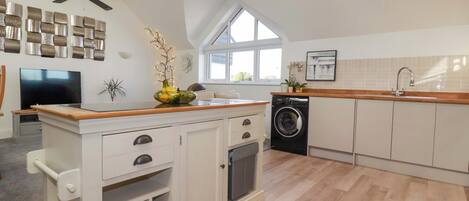 Geschirrspüler, Kochgeschirr/Geschirr/Besteck