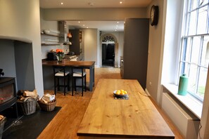 Cottage | Dining - ASH House (Wincanton)