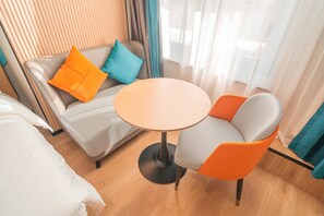 View from room - Home Inn Huayi Select Collection Hotel  (Tongzhou)