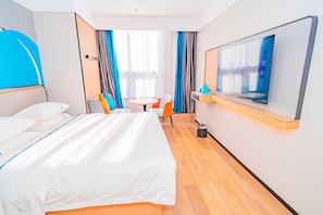 Comfort Double Room, City View | Free WiFi