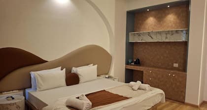 Palette The Moon Hotel Goa by Sunday 2