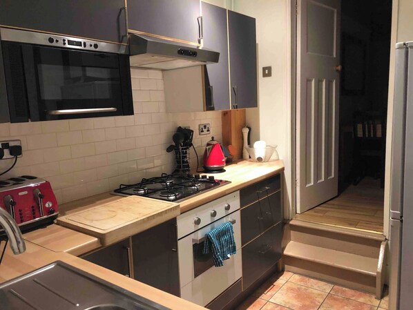 Huoneisto, 2 makuuhuonetta, kaupunkinäköala | Sisätilat