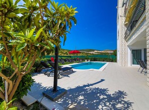 Exterior - Scenic Elegant Trogir Villa With Pool - Five Bedroom Villa (Trogir)