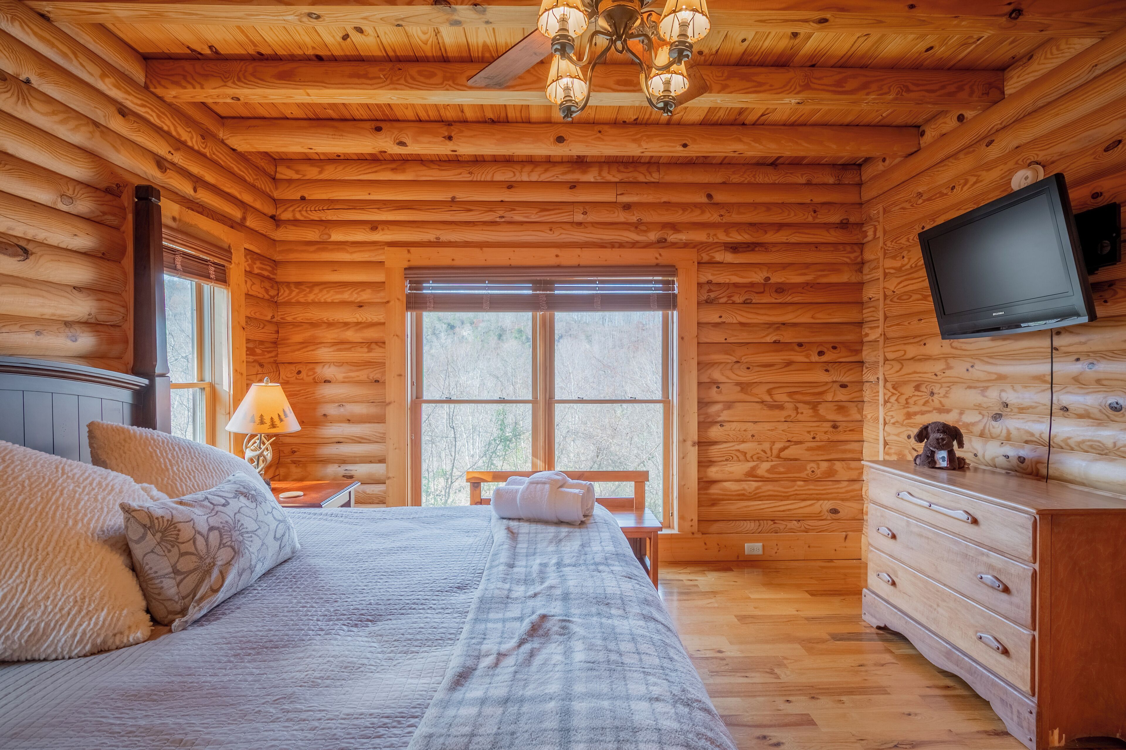 4 Schlafzimmer, Bügeleisen/Bügelbrett, Reisekinderbett, kostenloses WLAN