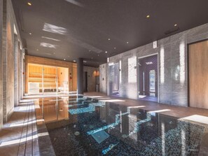 Apartment | Pool | Indoor pool, outdoor pool