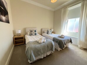 4 bedrooms, iron/ironing board, free WiFi, bed sheets