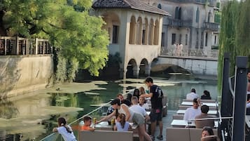 Servei de restauració a l'aire lliure