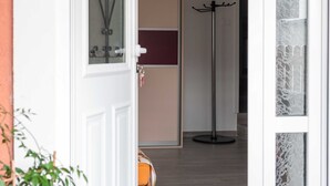 Apartment | Interior - Izola Spacious Apartment With Terrace and Patio - Three Bedroom Apartment With Terrace (Izola)