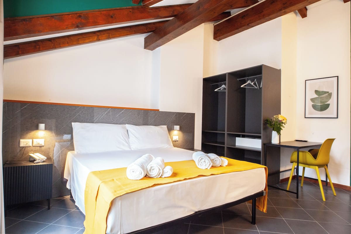 Superior Triple Room, Balcony | Desk, free WiFi