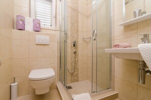 Ảnh chưa phân loại, 5 trong số 26 ảnh, nút