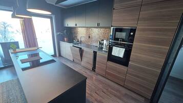 House, 3 Bedrooms, Terrace, Mountain View | Interior