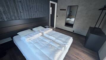 House, 3 Bedrooms, Terrace, Mountain View | 3 bedrooms