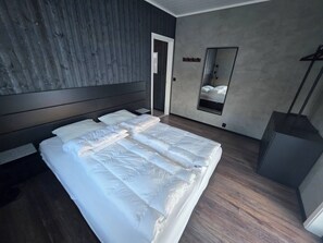 منزل - ٣ غرف نوم - بشرفة - منظر للجبل | 3 عدّة غرف نوم