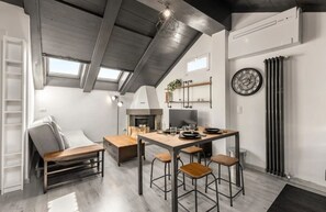 Dining - Loft Milan center near M4 (Milano)