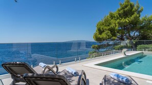 A heated pool - Villa Toma by Villas Guide (Orebic)