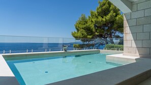 A heated pool - Villa Toma by Villas Guide (Orebic)
