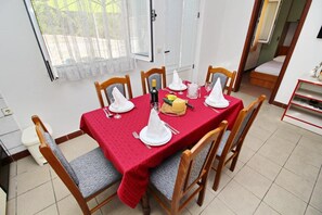 Dining - Apartments Neven - Two Bedroom Apartment With Terrace and Partial Sea View (Janjina)