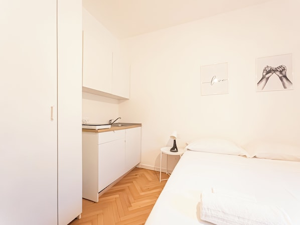 Room | Free WiFi - RRRapido Sant Ambrogio Suites and Rooms (Milano)