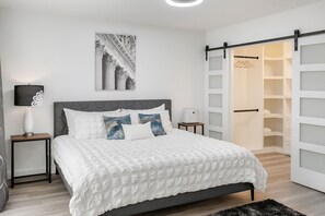 4 chambres, fer et planche à repasser, Wi-Fi gratuit, draps fournis