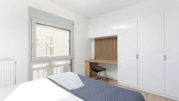 Apartment, 1 Bedroom | Iron/ironing board, free WiFi