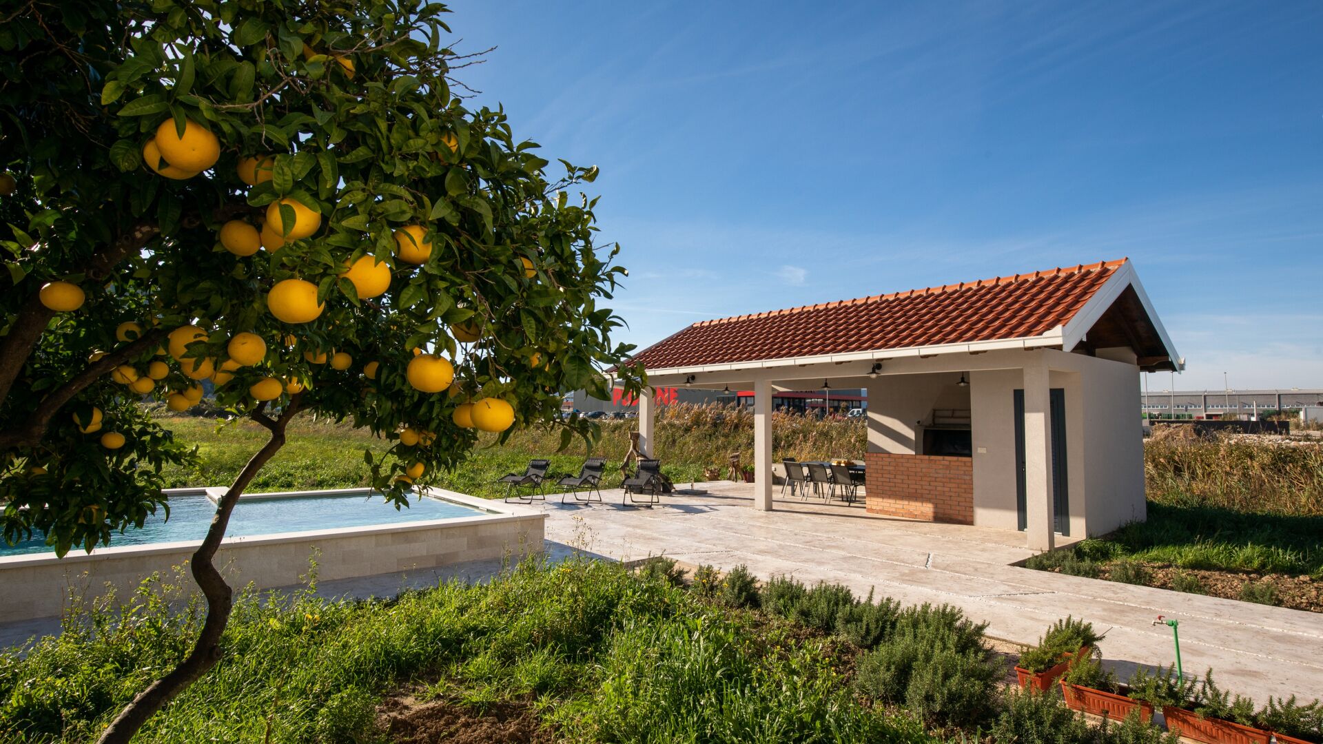Terrace/patio