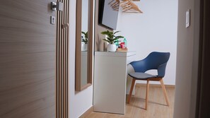 In-room safe, laptop workspace, blackout drapes, free WiFi