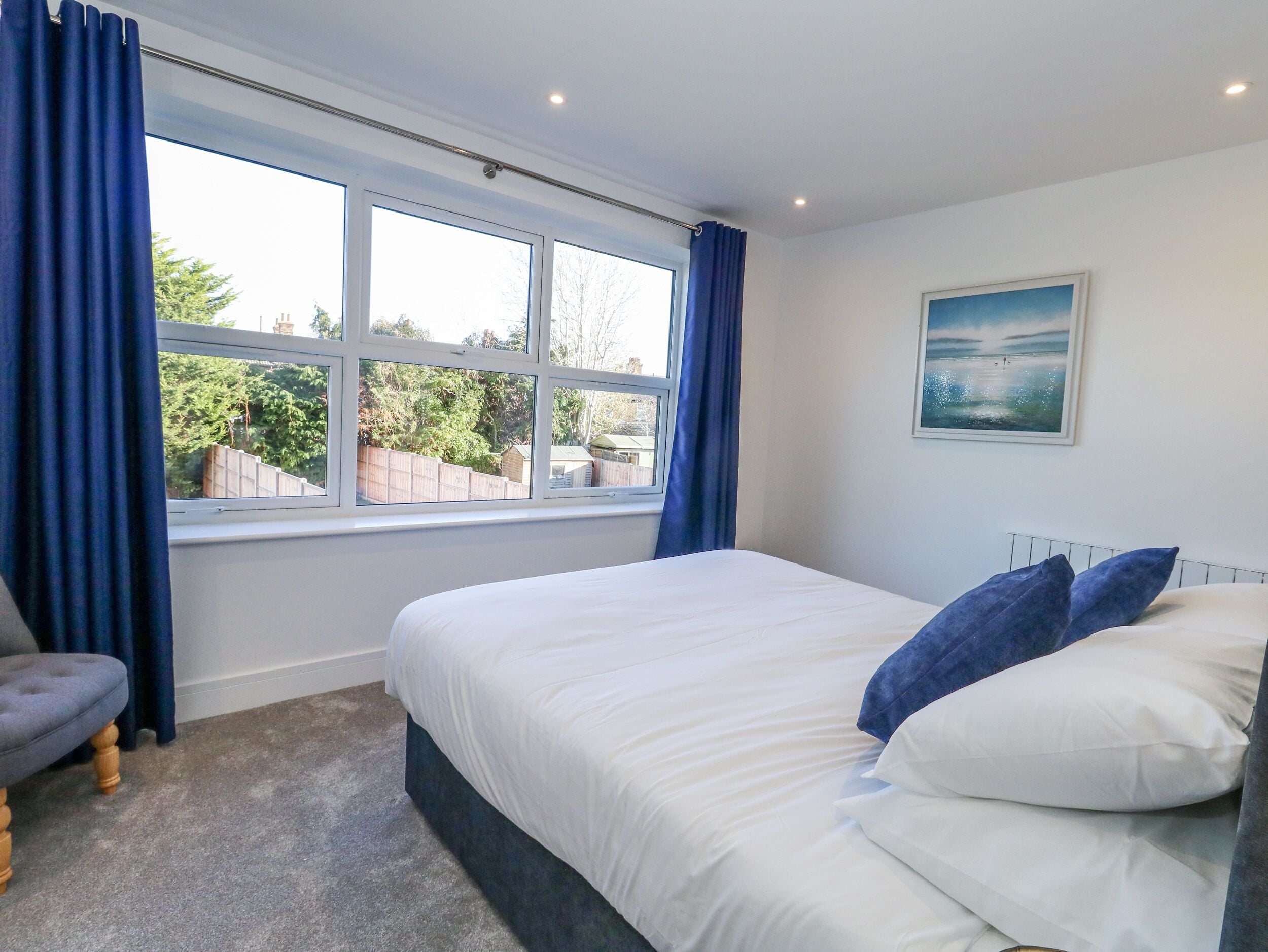 3 bedrooms, individually decorated, individually furnished, free WiFi