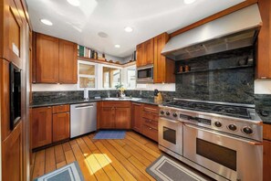 House | 3 bedrooms - Hot Tub Ocean Views 3 Bedroom Private Home (Carlsbad)