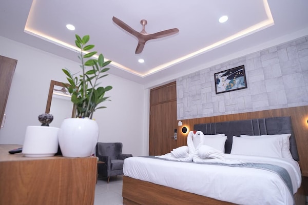 Deluxe Double Room | Seterika/papan seterika, Wi-fi percuma