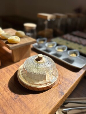 Luokittelematon kuva, 2 kautta 59, painike