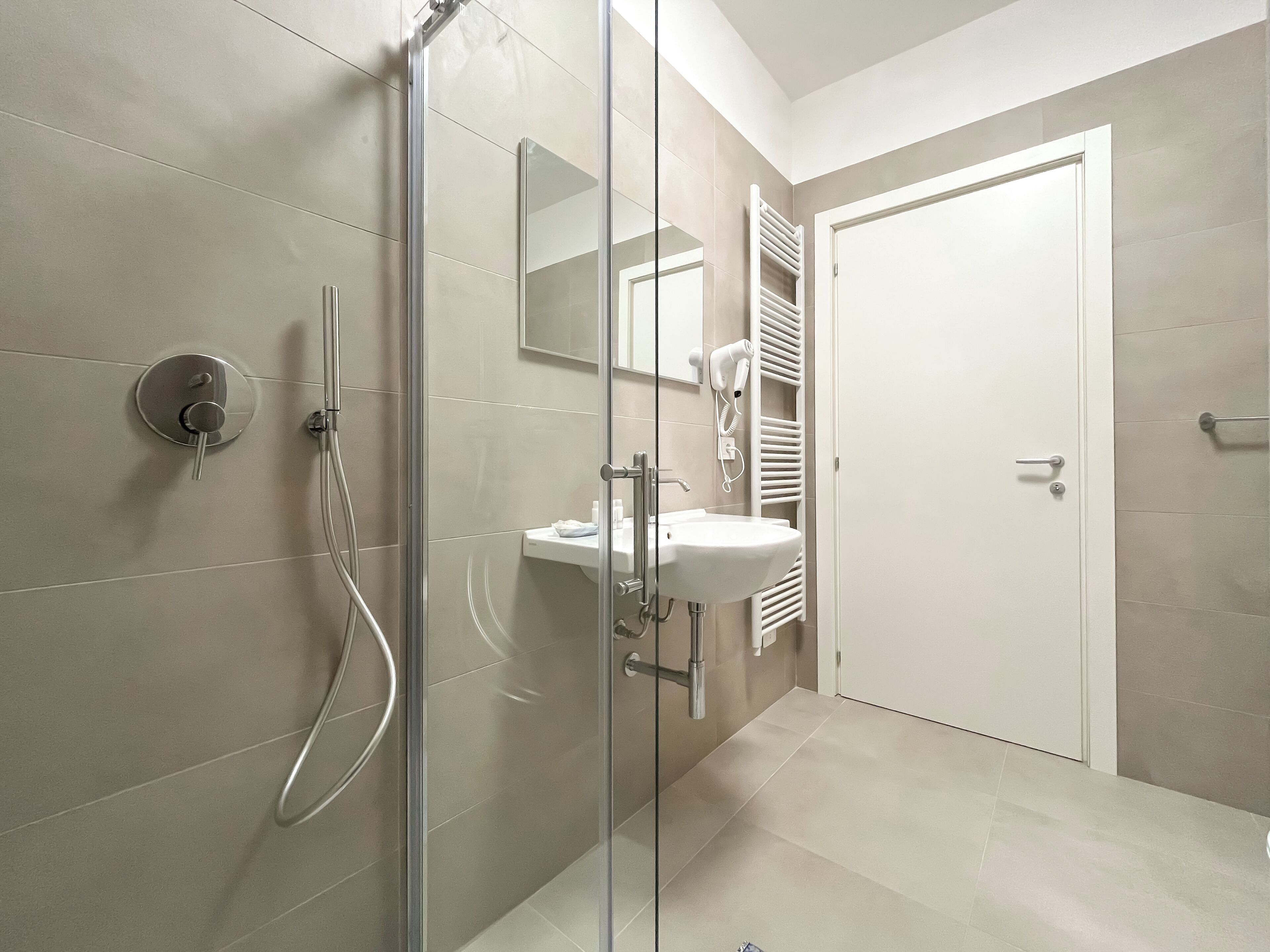 Apartment | Bathroom