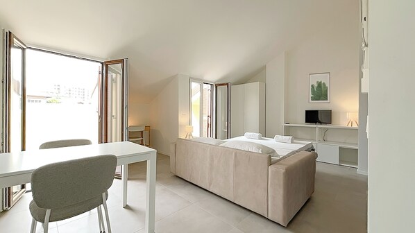 Departamento, balcón | Escritorio, espacio para trabajar con laptop y wifi gratis 