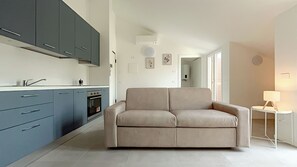 Apartment, Balcony | Desk, laptop workspace, free WiFi - RRRapido Corte del naviglio - Apartments (Corsico)
