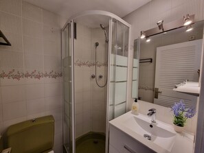 Bathroom - Seafront apartment with terrace and communal pool in L'Escala (L'Escala)