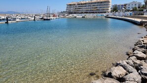 Marina - Studio with Terrace Near Beach in L'Escala (L'Escala)