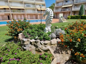 Exterior detail - Apartment 300m from the beach with terrace (L'Escala)