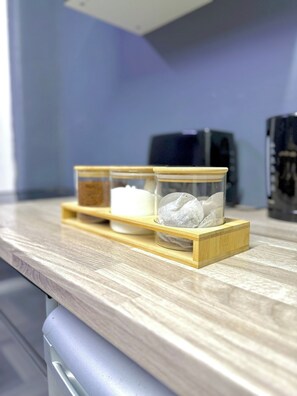 Kaffee und/oder Kaffeemaschine