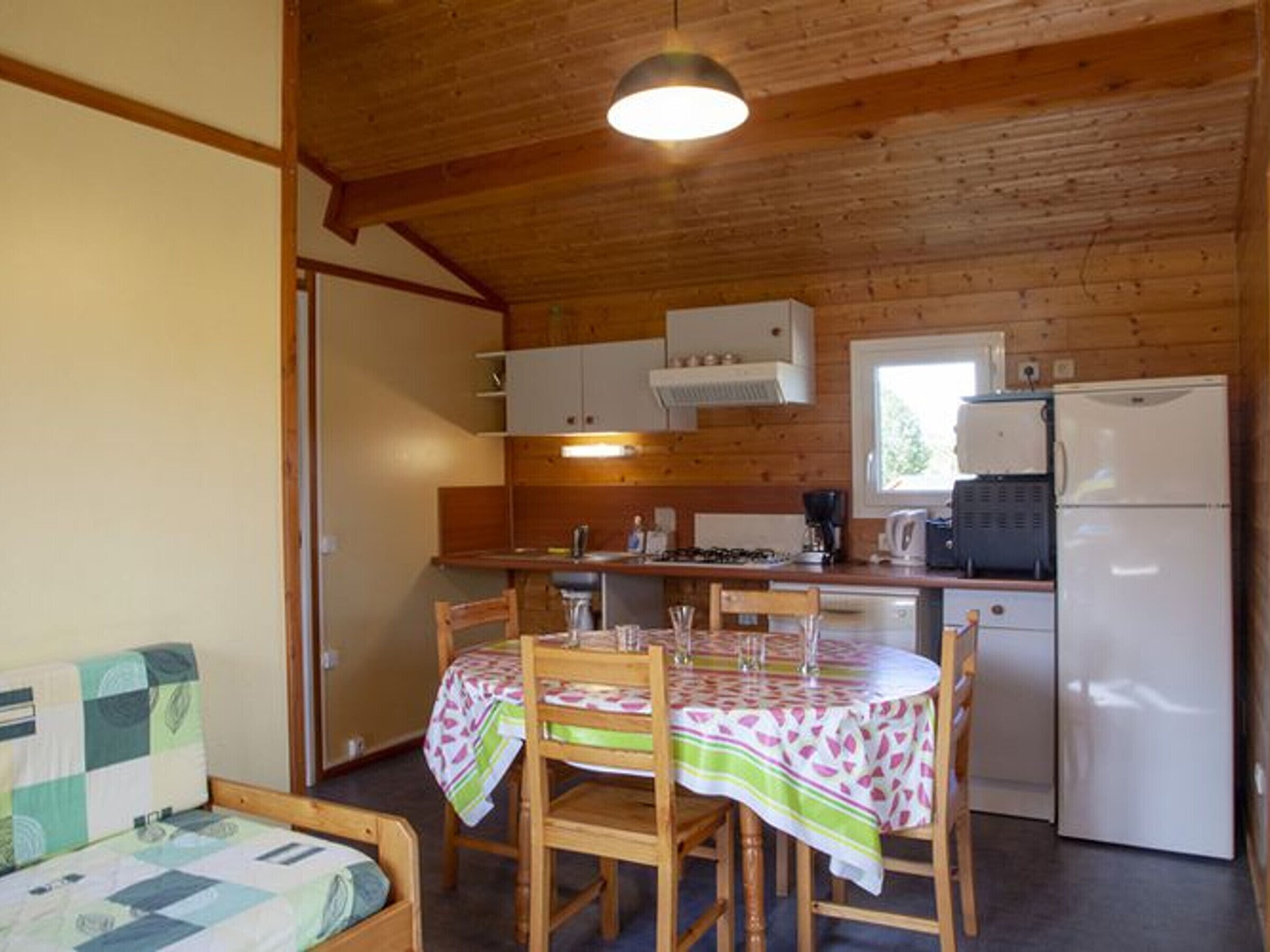 Fridge, microwave, dishwasher, coffee/tea maker