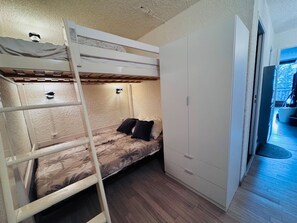 Room - Bright studio at Les 2 Alpes, south balcony, parking (Les Deux Alpes)