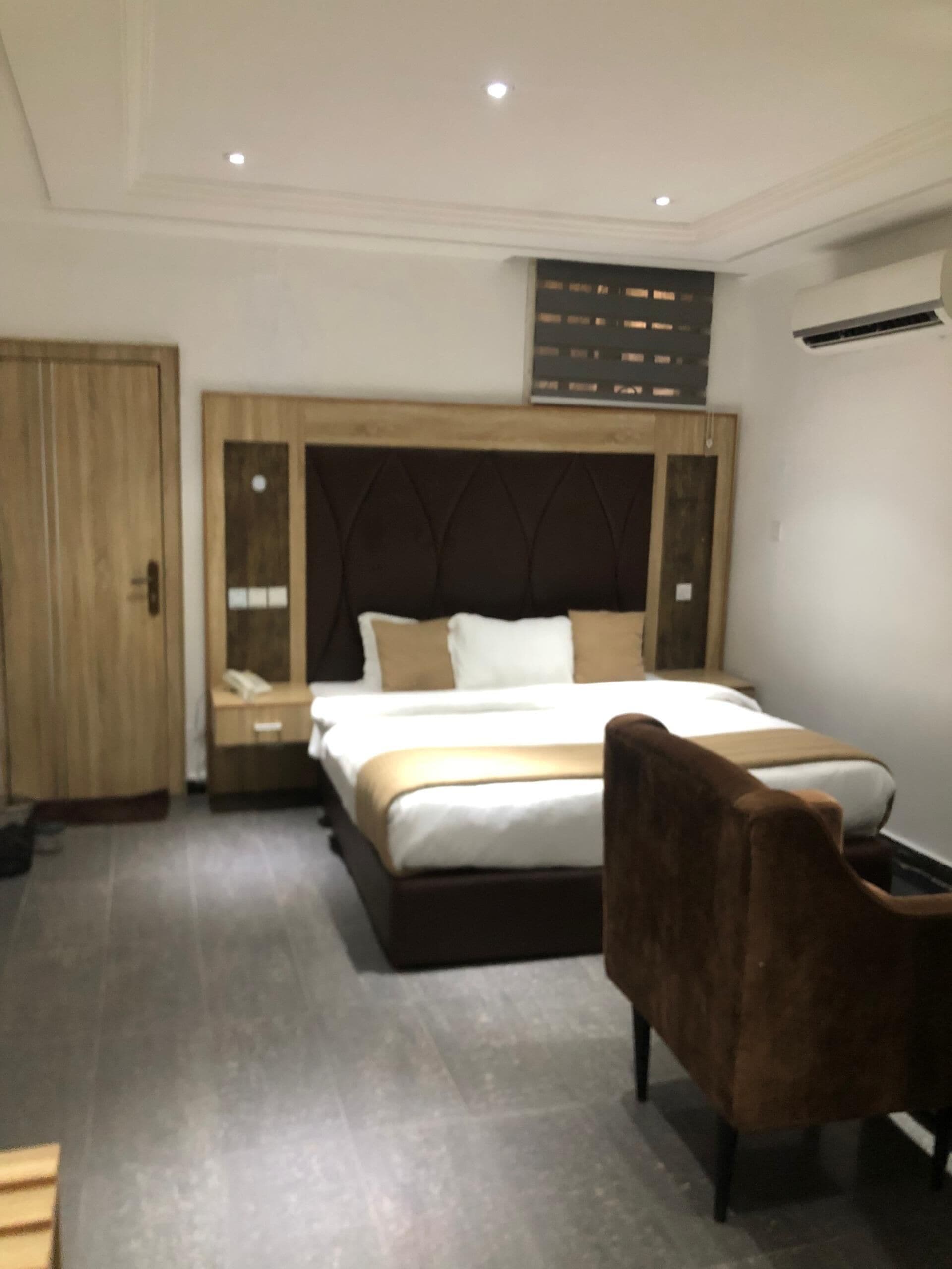 Superior Single Room | Desk, free WiFi