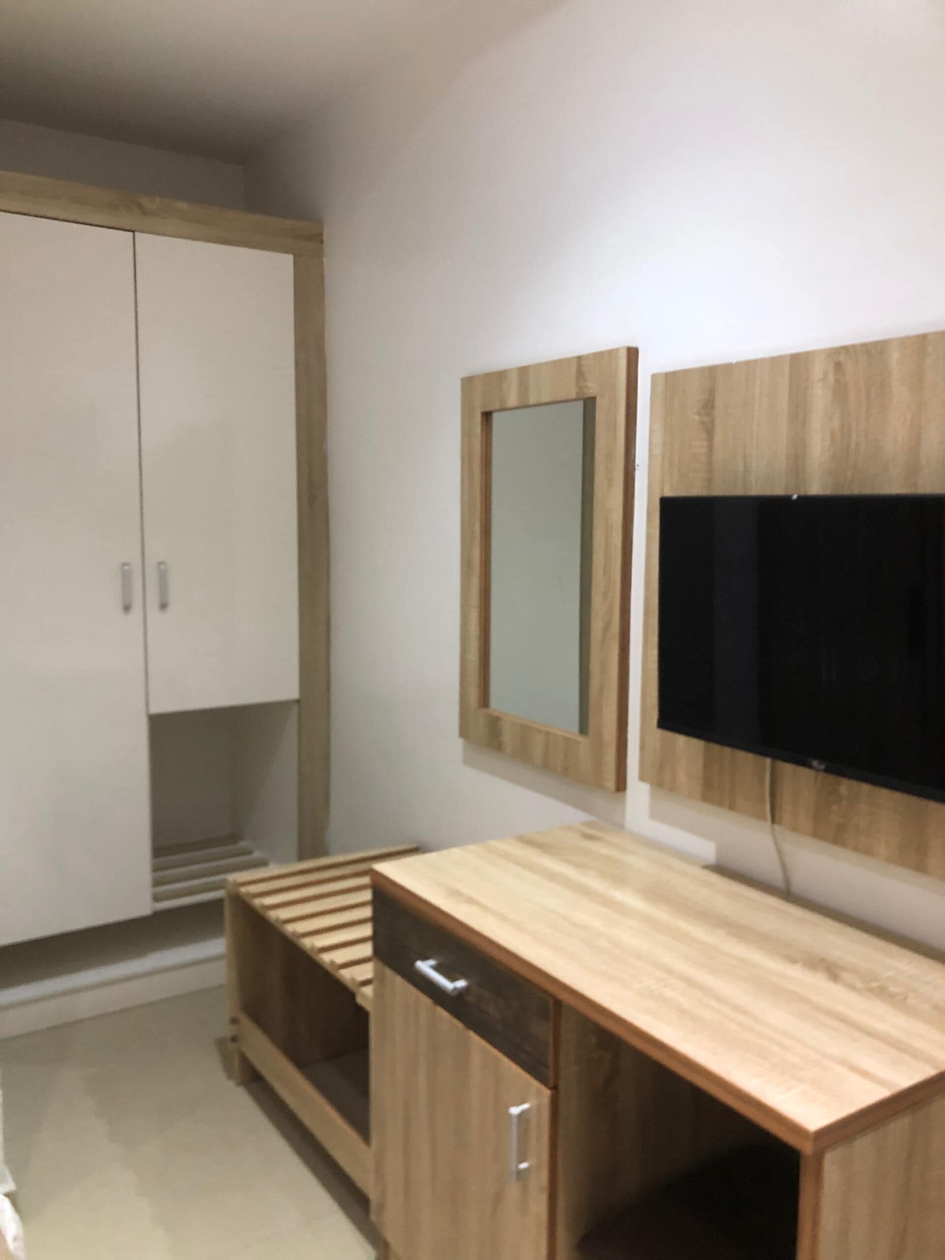 Superior Single Room | Desk, free WiFi