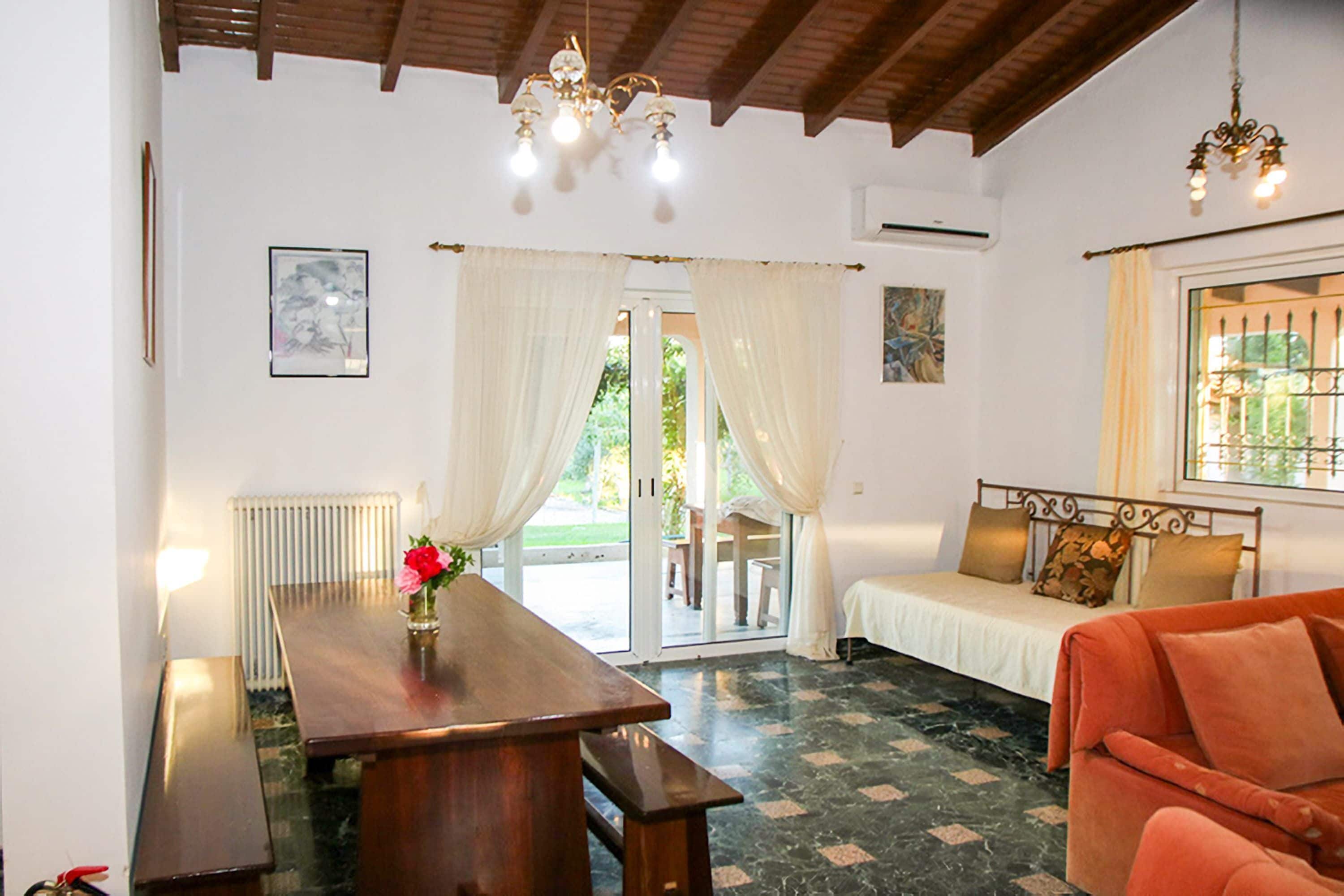 House | 3 bedrooms, Internet