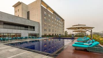 Seasonal outdoor pool