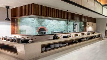 Daily continental breakfast (INR 708 per person)