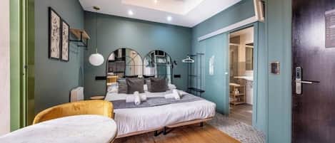 Bügeleisen/Bügelbrett, WLAN, Bettwäsche