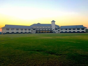 واجهة المنشأة