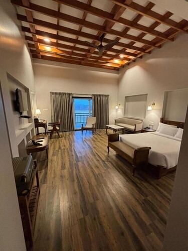 Royal gold feildd club resorts