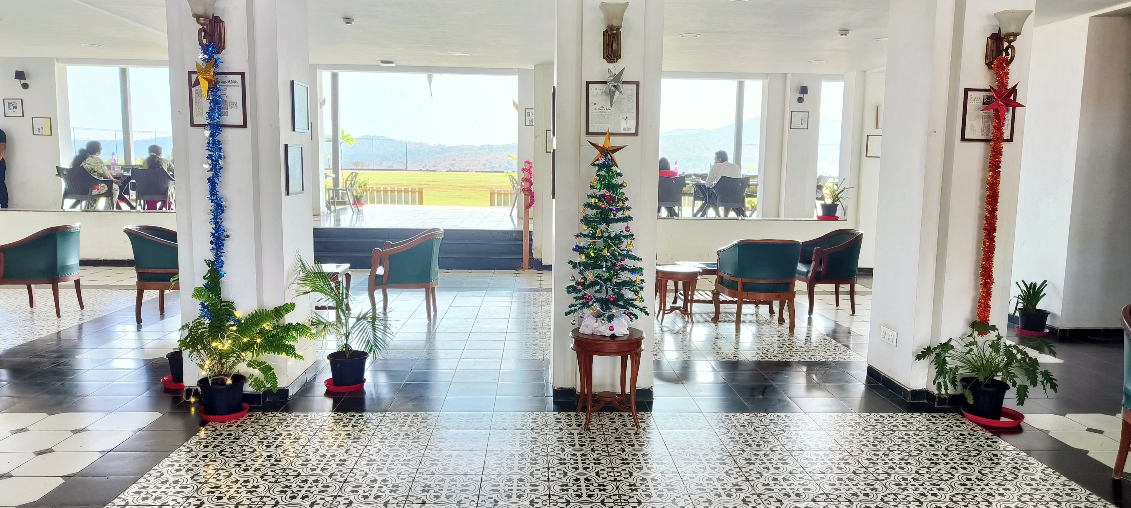 ロビー応接スペース